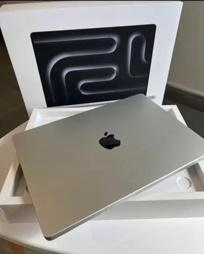 MacBook Pro Alan Yerler